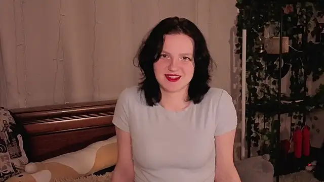 LatinaHuguenin online show from 01.09.26