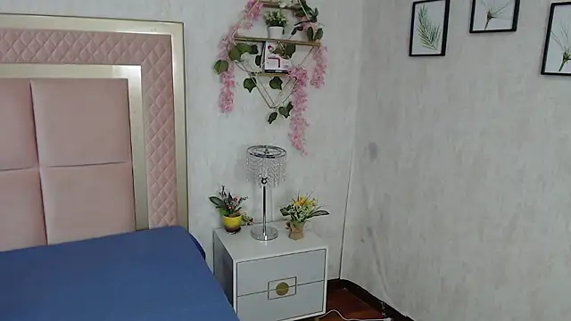 Madhison 5 online show from 02.20.26