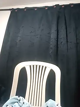 Stephanie1319 online show from 11.15.25