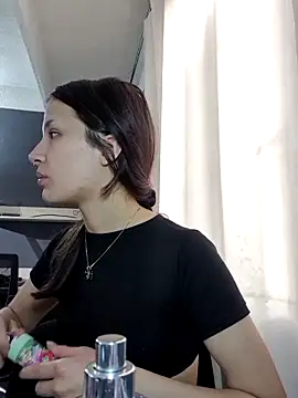 Celeste Moretti online show from 12.22.25