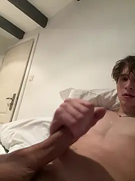 TeenNPlay online show from 04.25.26