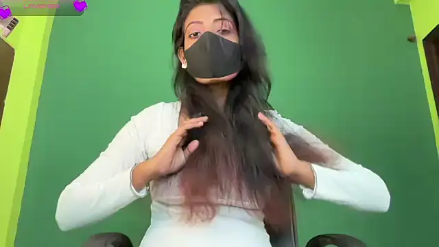 classy kritii online show from 11.13.25