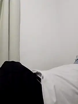 Snapshot of 20cmmg chatting on 11.22.25 20cmmg online show from 11.22.25