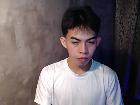 Urhotsilverboy online show from 01.11.26