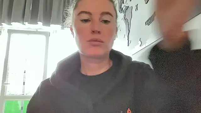 Ameli8 online show from 11.11.25