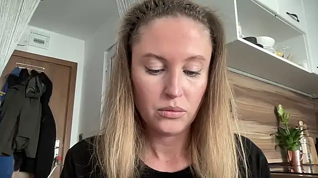 Ameli8 online show from 04.18.26