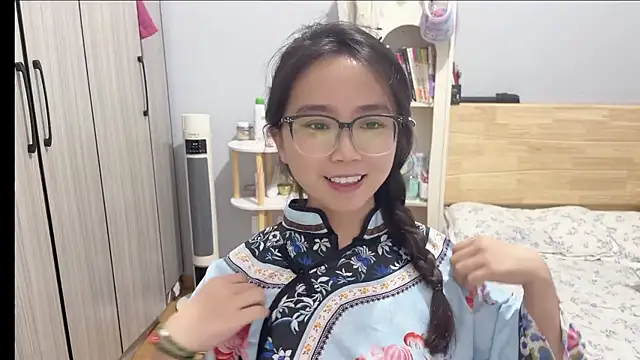 Hmm 0303 online show from 02.25.26