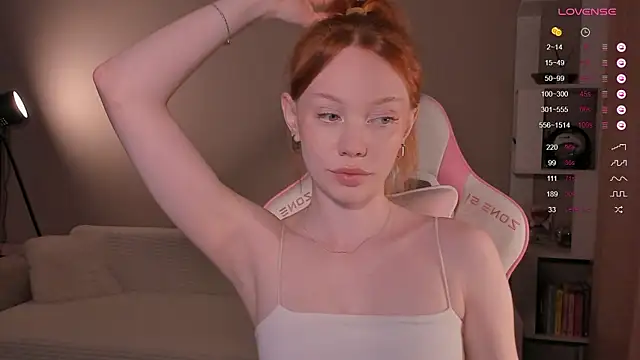 Elisahsthetics online show from 02.02.26