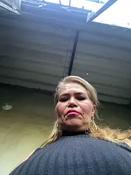 dirty-mother34 online show from 11.22.25