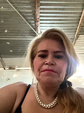 dirty-mother34 online show from 11.23.25