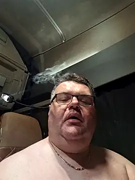 Snapshot of Grase44 chatting on 11.27.25 Grase44 online show from 11.27.25