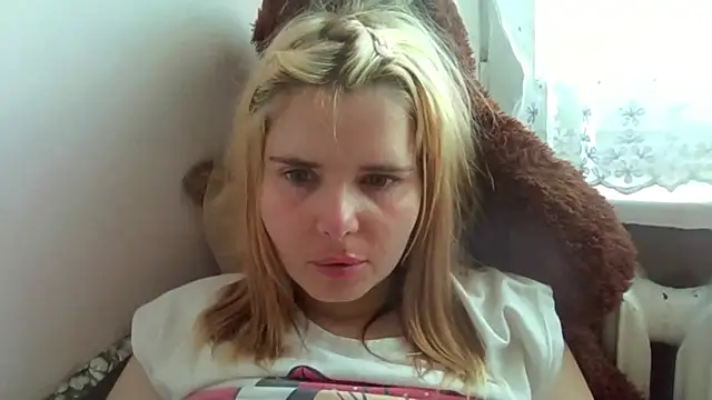 HornyElena online show from 03.17.26