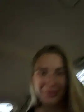 Ariana Weinn online show from 07.17.26