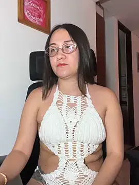 Melody Spencer26 online show from 11.21.25