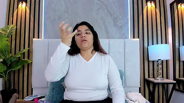 Snapshot of Carlotta_de_velour chatting on 01.10.26 Carlotta de velour online show from 01.10.26