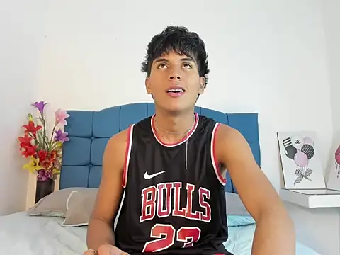 Valentino Lane online show from 01.19.26