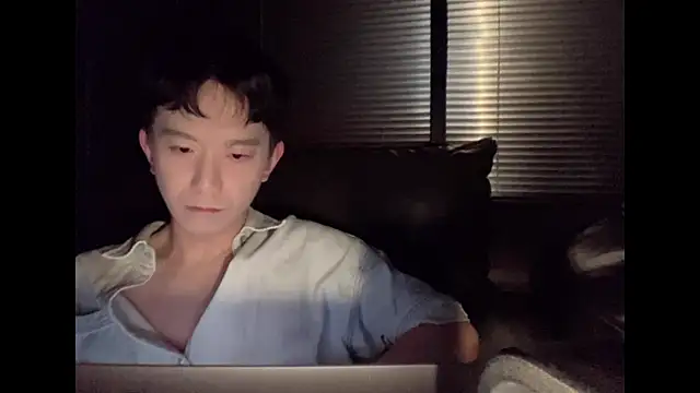 CouplingCry online show from 11.30.25