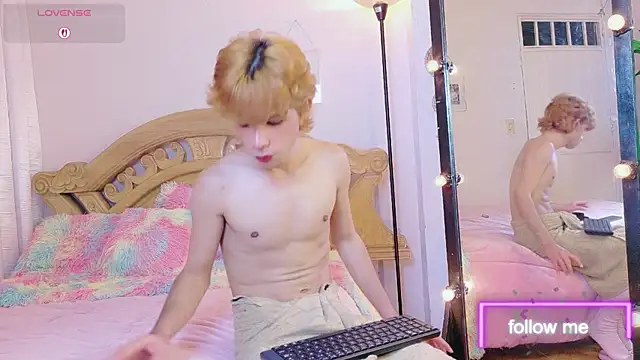 Bay freedo online show from 04.01.26