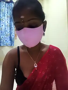 Snapshot of siritelugubutterfly chatting on 11.22.25 siritelugubutterfly online show from 11.22.25