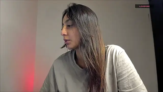 LilyGarcia online show from 04.28.26