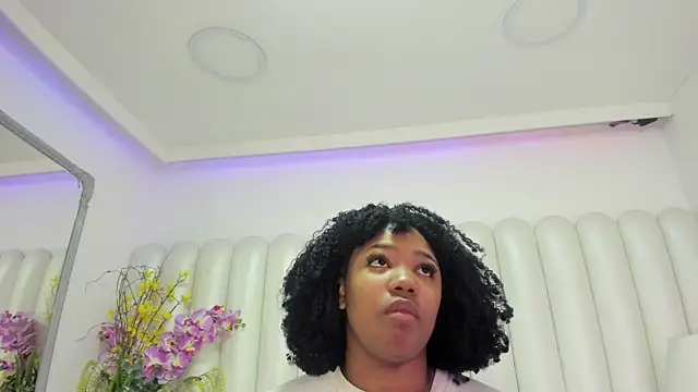 BrendaFernandez  online show from 02.25.26