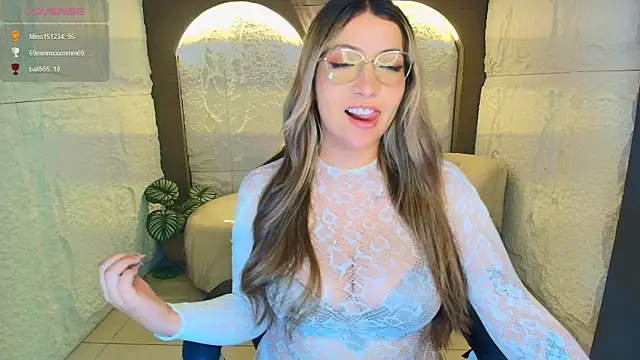 isabella  r online show from 06.11.26