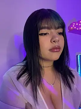 VIOLET EF online show from 11.11.25