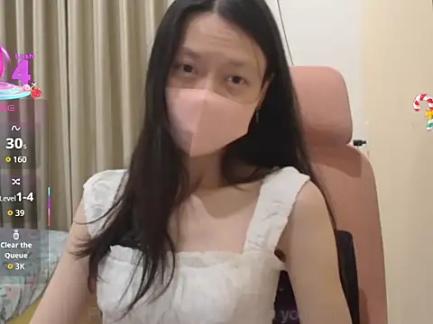 Lil-Cherries online show from 11.12.25