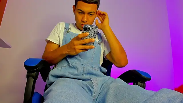 King Ares1 online show from 11.29.25