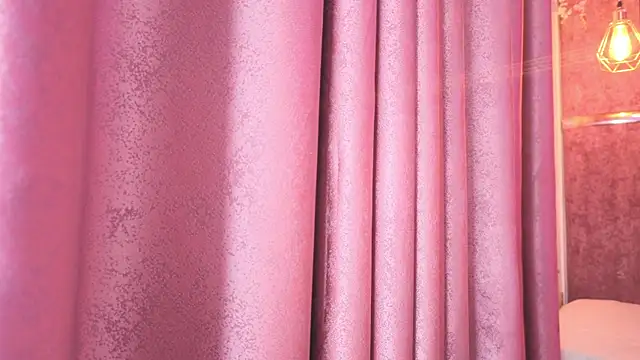 AuroraLanee  online show from 01.12.26