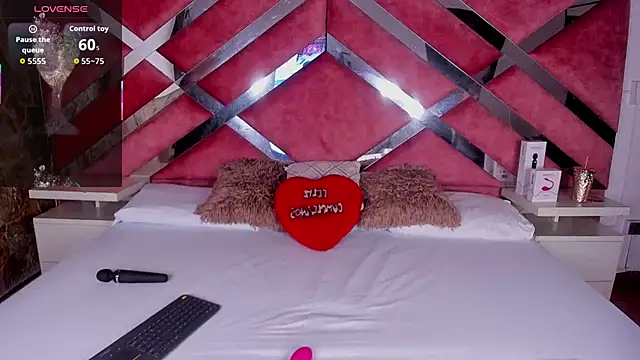 Lily Queen30 online show from 01.08.26