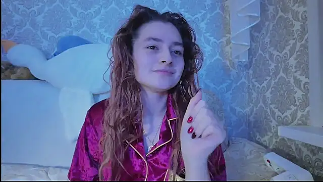 SweetLiaison online show from 11.23.25