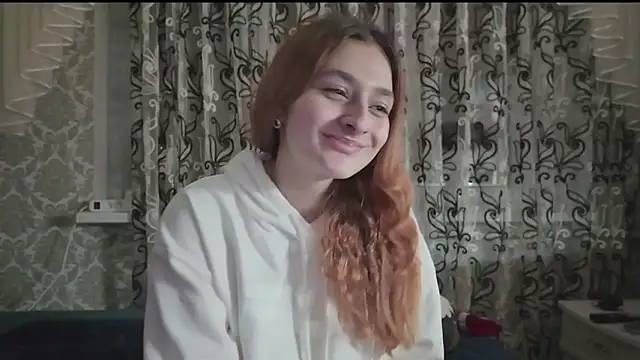 SweetLiaison online show from 12.20.25