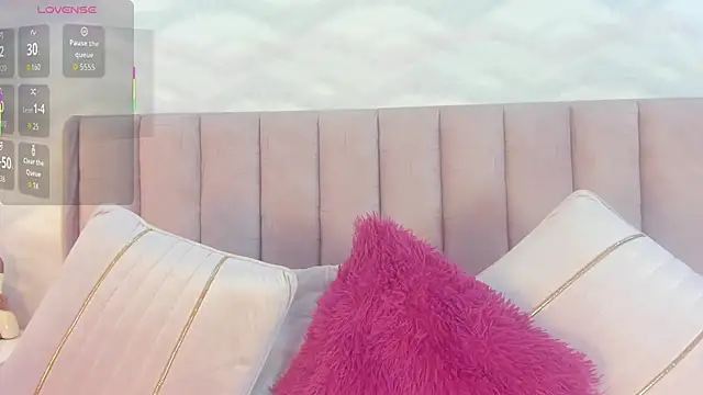 Snapshot of caro_gemm chatting on 02.08.26 caro gemm online show from 02.08.26