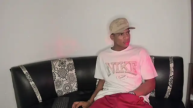 JUANBIGCOCK21CM online show from 04.12.26