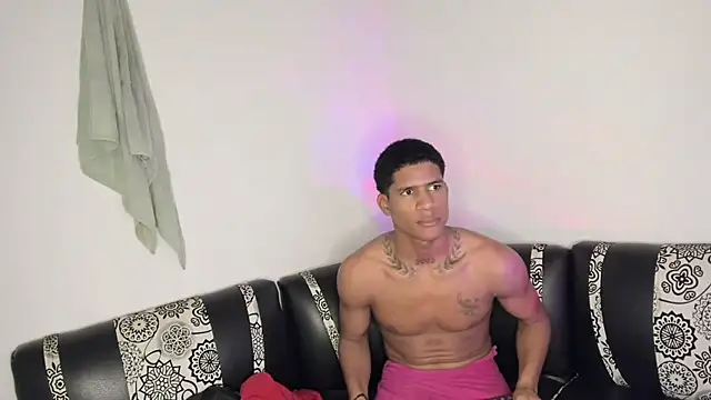 JUANBIGCOCK21CM online show from 04.17.26