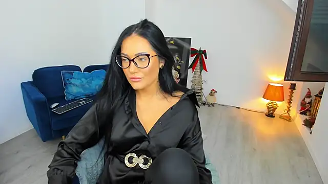 AnyaEvy online show from 11.28.25