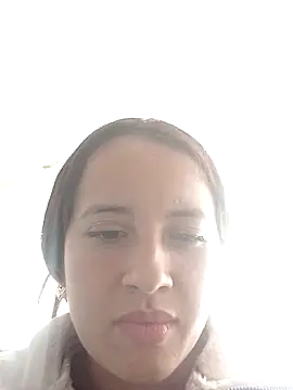 Chloe 2-4 online show from 11.26.25