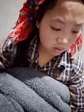 Yumiik2kk online show from 12.04.25