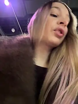 SashaCatt online show from 11.28.25