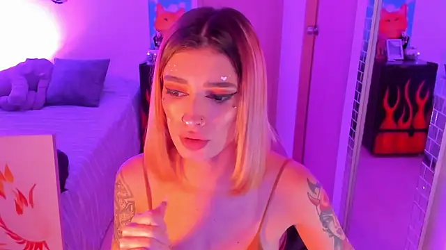 Snapshot of rotwallace chatting on 02.21.26 rotwallace online show from 02.21.26