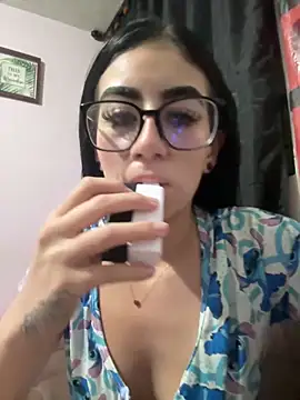 SCARLETT INK  online show from 04.05.26