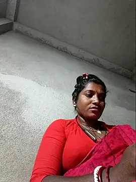 Snapshot of vipmonalisha chatting on 11.24.25 vipmonalisha online show from 11.24.25