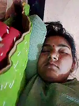 Snapshot of Seema_ji12 chatting on 02.10.26 Seema ji12 online show from 02.10.26