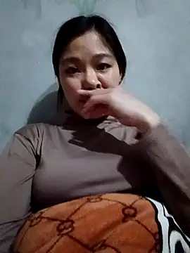 Lyla john online show from 01.18.26