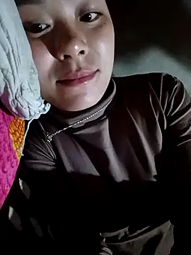 Lyla john online show from 02.06.26