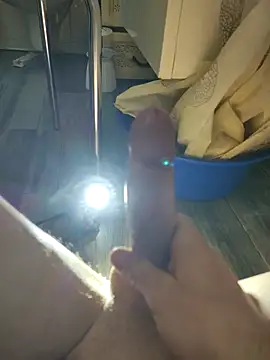 Snapshot of Artem27vz chatting on 02.13.26 Artem27vz online show from 02.13.26