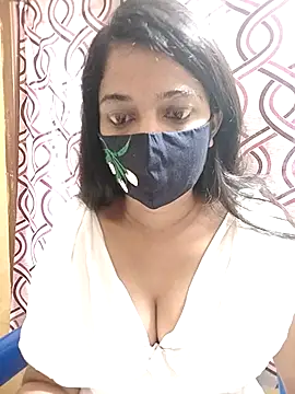 Honeya96 online show from 11.23.25