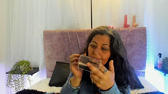 Victoriaa Anderson online show from 03.19.26