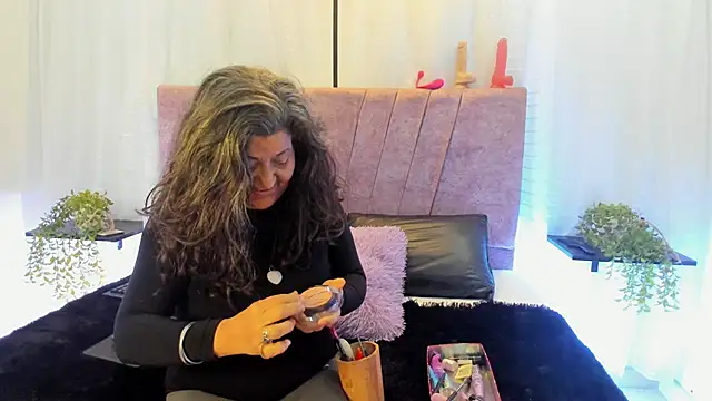 Victoriaa Anderson online show from 03.20.26